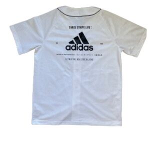 Adidas logo top - size medium (Japanese, Russian, Chinese wording)